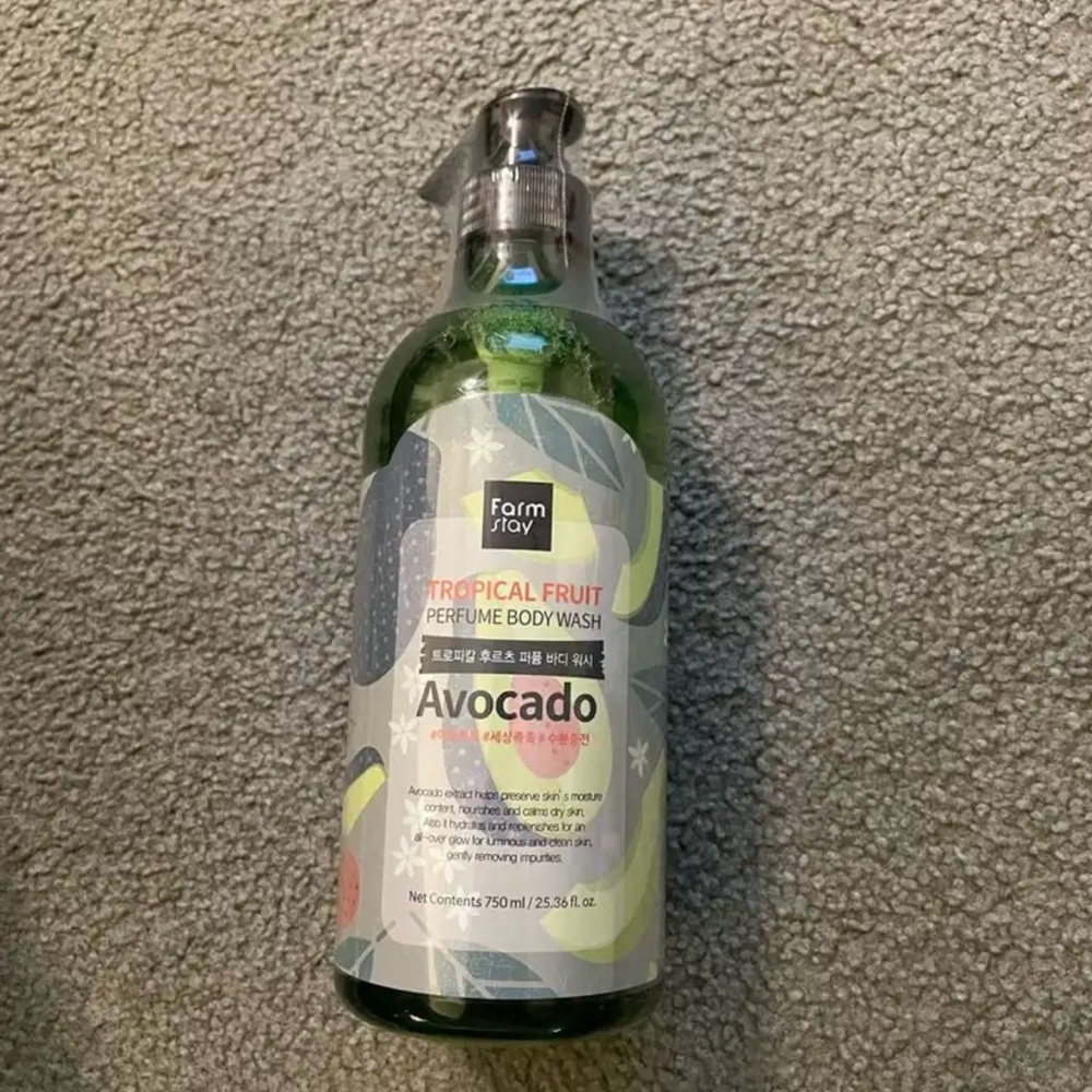 Avocado Tropical Fruit Perfume Body Wash - Green